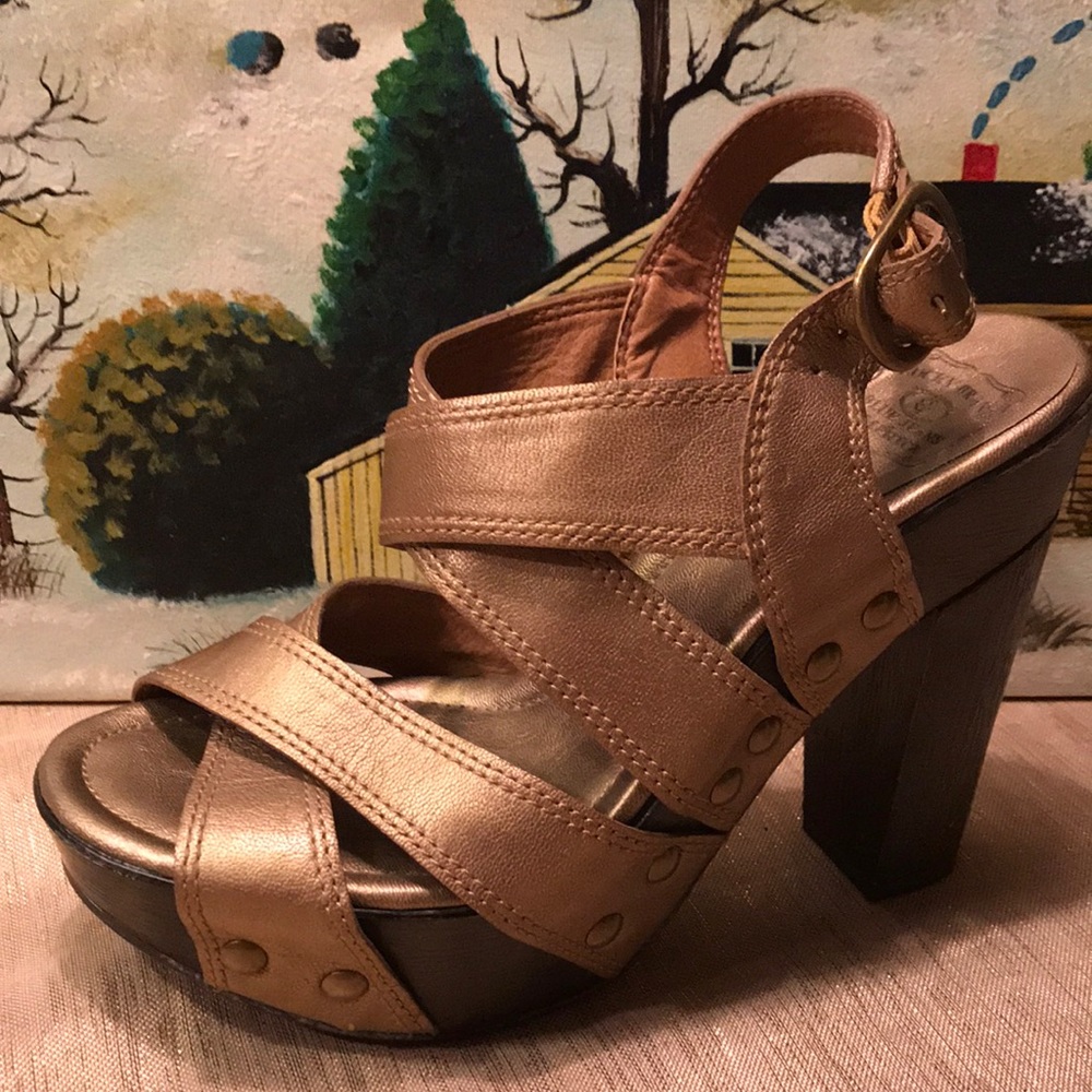 Gold Lucky Platform 8M